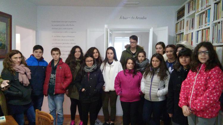 O alumnado do clube de lectura do IES de Quiroga visitou a Casa-Museo Manuel María 